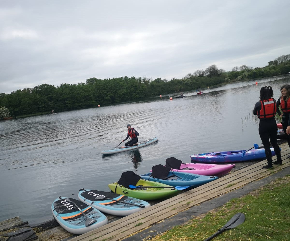 Kayak vs. SUP: Exploring the Waters