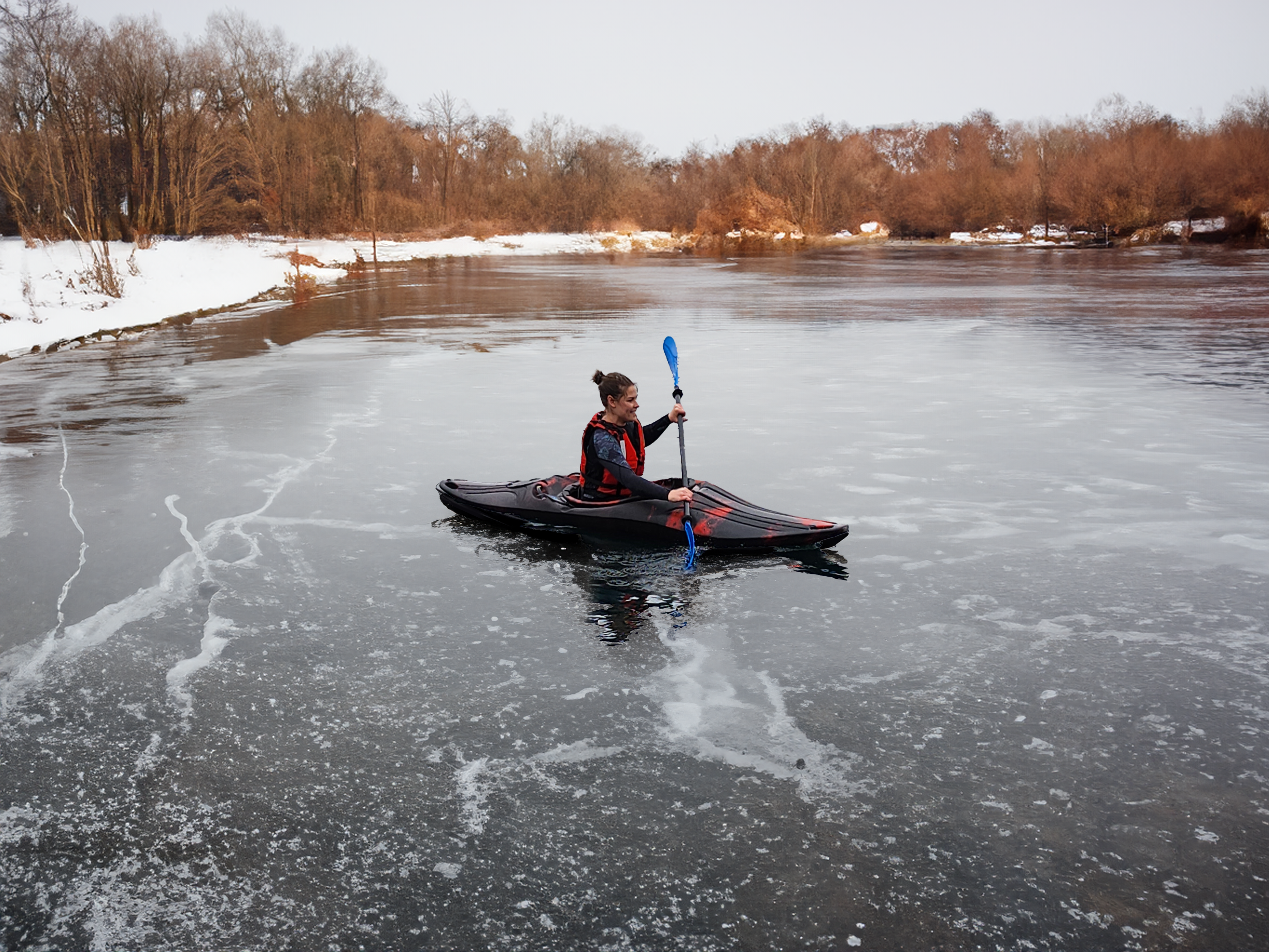 Chasing Thrills: Your Guide to Cold-Weather Water Adventures with Riber